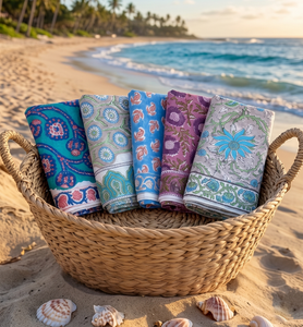 Bandanas indiens imprimés à la main en coton, foulards bohèmes, foulards floraux pour cheveux, accessoires légers d'été, bandeaux pour cheveux, foulards pour le cou - Product Image 1