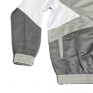 Conjuntos de Chaqueta Cortavientos Sublimada Unisex, Estilo Deportivo con Estampado Personalizado, Chaqueta Transpirable a Prueba de Viento con Cierre de Cremallera y Pantalones Cortos para Adultos - Product Image 6