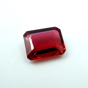 พลอยมรกตสีแดง 2.55 กะรัต มรกตสีชมพูแดงเจียระไนทรงเหลี่ยม (10x8x4 มม.) สำหรับทำเครื่องประดับ - Product Image 4