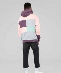Sweat-shirt à capuche pour homme avec empiècements contrastants et capuche ajustable - Product Image 3