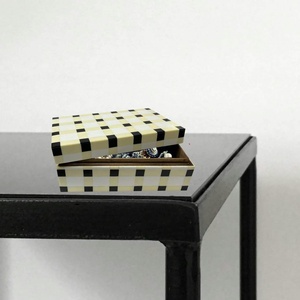 Caja de Almacenamiento de Joyas Ecológica, Única, Cuadrada, Hecha a Mano con Incrustaciones de Hueso, Fabricada en Madera Sólida con Acabado Atractivo, Moderna, para Dormitorio - Product Image 4