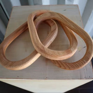 Décoration en bois sculpté à la main, chaîne à 3 maillons, nœud décoratif pour table basse, étagère ou accent de décoration intérieure, style moderne rustique naturel - Product Image 1