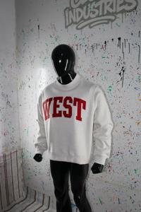 Sudadera WEST RED con Cuello Alto, 100% Gris Ceniza, Apliques Bordados, Cuello Ancho, Hilos Finos - Product Image 3