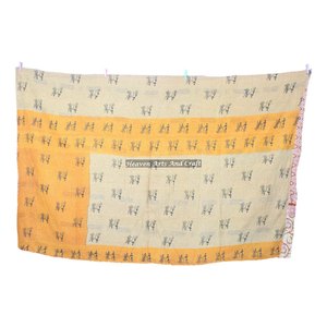 Vintage Indian Handmade Kantha <b>Quilt</b> Gudri Bedspread Blanket Throw Indian Reversible Hand Stitched Heavy Throw Old Sari Blanket - Product Image 2