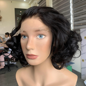 Peluca de Cabello Humano Virgen Remy con Cutícula Alineada y Frente de Encaje para Mujeres Negras, Personalizada, Colorida, 180% de Densidad - Product Image 1