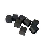 Charbon de chicha en briquettes fabriqué à la machine à partir de coques de noix de coco, haute énergie 9000 Kcal, Vietnam, OEM, pour approvisionnement en gros