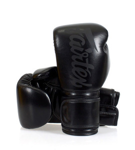 High Performance Genuine Leather Mitts for Heavy Bag Sessions and Sparring Built to Ensure Superior Impact Absorption - Product Image 3