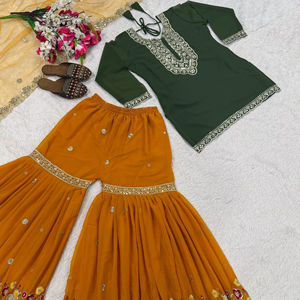 Lancement d'un nouveau look de soirée de créateur : haut, sharara, palazzo et dupatta - Product Image 1