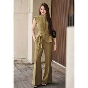 Ensemble de vêtements de bureau pour femmes, deux pièces, haut à manches courtes avec ceinture, pantalon évasé en spandex extensible, OEM/ODM NELLY - Product Image 1