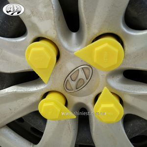 Indicador de tuerca de rueda suelta de 19mm Tapa antipolvo estilo PP + PE - Product Image 1