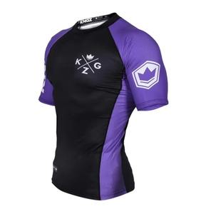 Rashguard Blanco y Negro para Entrenamiento Profesional de BJJ, Rashguard de Manga Corta para Hombre y Mujer, Marca Kingz - Product Image 3