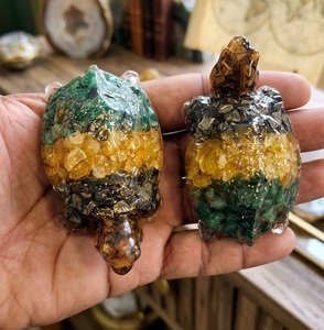 Figurine en résine de cristal de citrine naturelle, tortue orgone, aimant d'argent, énergie de richesse Feng Shui, tutoriels sur la richesse en pierres précieuses - Product Image 5