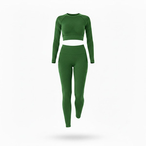 Ensemble de yoga pour femme 2026 de haute qualité avec logo personnalisé, comprenant un legging taille haute froncé aux fesses et un soutien-gorge de sport assorti, écologique et respirant - Product Image 1