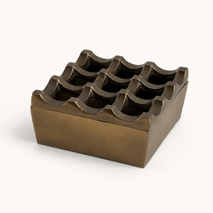 Cenicero Cuadrado de Latón para Escritorio, Cenicero para Cigarros de Estilo Vintage, Accesorio para Fumar, Decoración para Restaurantes, Hoteles, Oficinas y Bares de Lujo - Product Image 3
