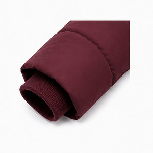 Chaqueta de Invierno Premium con Capucha para Mujer, con Cintura Ajustable, Aislamiento Térmico y Tejido Impermeable y Cortavientos - Product Image 4