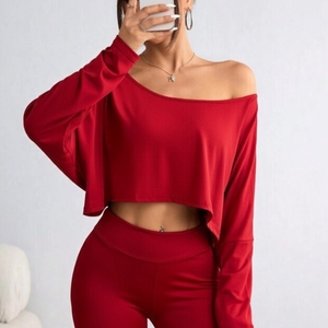 Camiseta Corta Informal de Algodón Personalizada OEM, de Secado Rápido, con Estampado Sólido, Colores Personalizados, Logotipo, Fabricada en Bangladesh, Manga Corta para Mujer - Product Image 1