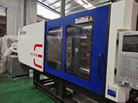 China Buen estado Máquina de plástico Haitiano 210-320 Toneladas Máquina de moldeo por inyección usada