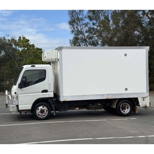 Camión Frigorífico Mitsubishi Canter 2019 en Buen Estado, Solución de Transporte en Cadena de Frío Disponible para Exportación y Pedidos al por Mayor - Product Image 1