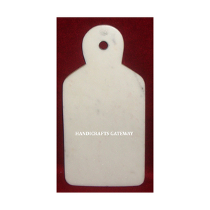 Planche à découper en marbre blanc de qualité supérieure et au design unique fait main, idéale pour la maison et la cuisine des restaurants. - Product Image 4