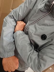 Blouson coupe-vent décontracté pour homme, entièrement personnalisable, avec lettres sur le devant, à capuche, pour l'hiver, 100% polyester, réversible, vente en gros - Product Image 4