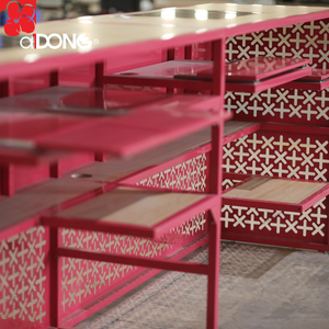 Exhibidores Metálicos Perforados Modernos para Comercios, Resistentes, con Base para Piso, 3 Estantes, Altura Ajustable, Servicio OEM Disponible en Vietnam - Product Image 2