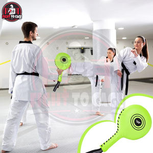 Cibles de frappe Premium résistantes aux chocs, écologiques et durables en PVC/cuir PU pour l'entraînement de boxe, MMA et karaté - Product Image 2