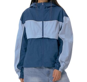Chaqueta Cortavientos Impermeable Personalizada de Moda, Chaqueta Cortavientos Deportiva con Estampado Personalizado Unisex - Product Image 4