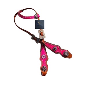Set de cabezada de una oreja y pechera para caballo Western, de cuero de cocodrilo rosa, con conchos de cristal, hecho a mano, para equitación de trial - Product Image 3