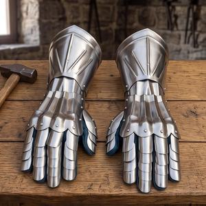 Guantes de Caballero Medieval, Armadura de Acero Inoxidable, Plateados, Estilo Antiguo, Metal Pulido - Product Image 5