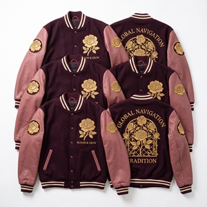 เสื้อแจ็คเก็ต Letterman แบบขายส่ง สีเบอร์กันดี ทำจากผ้าขนสัตว์ แต่งลายปัก Global Navigation Bloom & Grow Rose Trellis สีชมพูอมเทา พร้อมหนังสีชมพูอ่อน - Product Image 1