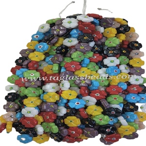 Venta superior cuentas de vidrio de colores mezclados lámpara dicromática trabajo multicolor disponible precio de fábrica India color negro liso piedra a granel - Product Image 6