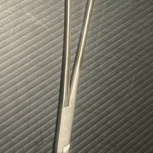 Pinzas para Reposiционar Huesos para uso hospitalario y clínico que ayudan a mantener una sujeción firme mientras se alinea el hueso por Dentavex - Product Image 4