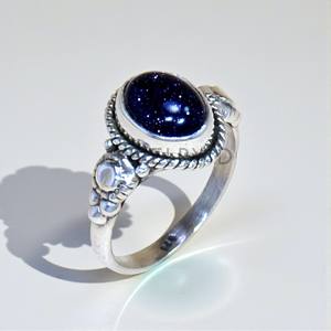 แหวนเงินแท้ 925 รูปไข่ประดับบลูซันสโตน ขายดี คุณภาพเยี่ยม งานแฮนด์เมด เครื่องประดับอัญมณีแท้ แหวนสไตล์โบโฮสำหรับผู้หญิง - Product Image 1