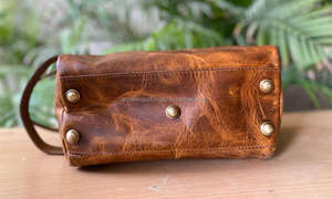 กระเป๋าหนังบัฟแบบเต็มตัวทำด้วยมือกระเป๋าเครื่องสำอาง (13ซม. X 27ซม. X 15ซม.) สามารถปรับแต่งได้ - Product Image 5