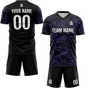 Maillot de sport personnalisé OEM ODM avec logo, t-shirt de football d'équipe avec sublimation, uniforme de football personnalisable - Product Image 1