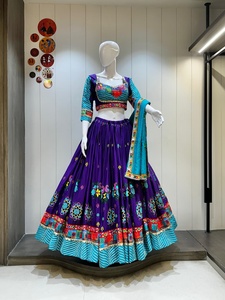 Choli Morla Premium de Rayón y Algodón Bombay con Blusa con Trabajo de Espejos y Dupatta Chanderi para Navratri 24 - Product Image 1