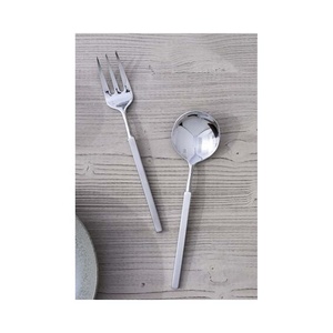 Nouveau Design de Cuillère Bar à Salade Ensemble de Service Décoratif Riz/Soupe Serveurs Métal Argent Miroir Poli Avec Longue Poignée Rectangulaire - Product Image 1