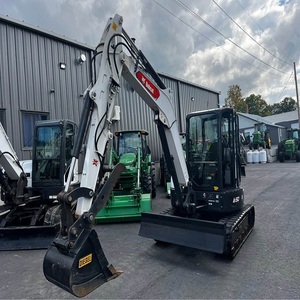 Mini-excavatrice Bobcat E50 : excavatrice compacte fiable pour la construction urbaine, faible oscillation arrière, grande profondeur de creusement et accès facile. - Product Image 5