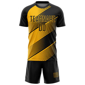 ชุดฟุตบอลแบบใหม่ สีและโลโก้สั่งทำได้ สำหรับนักเตะ - เสื้อและกางเกงขาสั้นคุณภาพสูง - Product Image 1