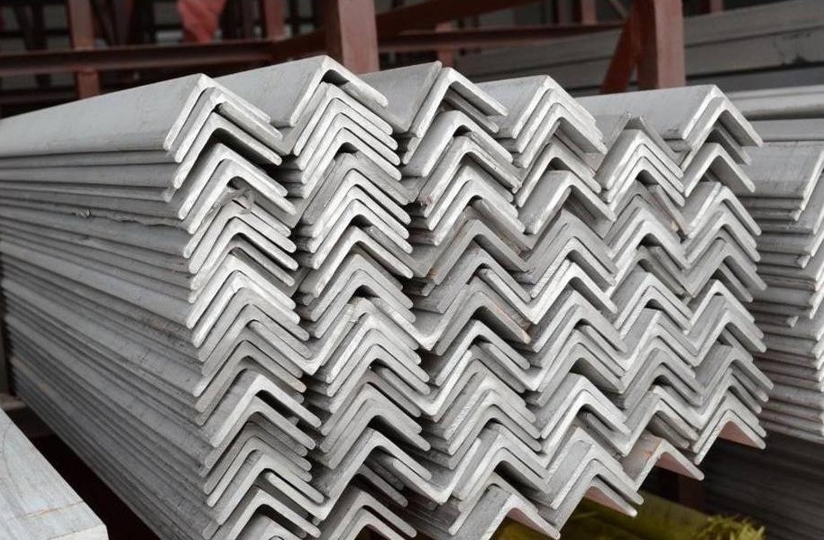90 X 90 X 8MM Angle iron