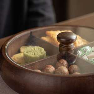 Plateau à collation rond en bois à 4 compartiments pour chocolats, noix, fruits secs, craquelins, finition naturelle, qualité alimentaire, compatible four, ensemble de boîtes à épices - Product Image 2