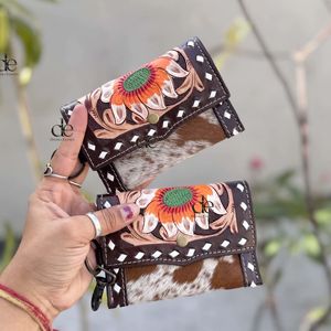 Wholesale Cowhide fur Leather New Hand Tooled Carving <b>Small</b> Wristlet Coin <b>Purse</b> Multi Uses Mini Wallet for Women Western Gifts - Product Image 1