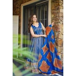 Vestido de diseñador Anarkali y Dupatta para fiesta Vestidos de noche elegantes - Product Image 3