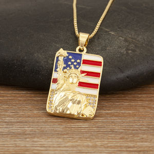 QIKU kalung liontin Liberty patung bendera Amerika kustom rantai sambungan tembaga yang dipersonalisasi persegi Hip Hop pria - Product Image 3