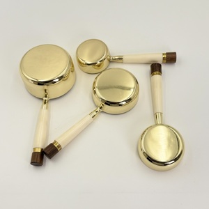 Ensemble professionnel de 4 tasses et cuillères à mesurer en acier inoxydable écologique avec manche en bois, résistant au lave-vaisselle, pour la cuisine - Product Image 5