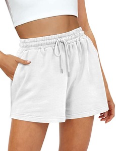 Shorts de sport décontractés personnalisés de haute qualité pour femmes, respirants et avec cordon de serrage, parfaits pour la course en extérieur - Product Image 3