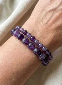 Bracelet en cristal d'améthyste naturelle - Product Image 2
