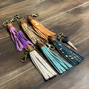 Nouveau vrai cheveux métalliques faits à la main sur cacher cuir de fourrure mignon charmant arc-en-ciel couleur gland porte-clés Style occidental Multi moderne porte-clés - Product Image 6