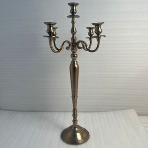 Elegante Candelabro de Aluminio de 5 Brazos con Acabado en Cobre para Decoración del Hogar, Bodas y Centros de Mesa Festivos - Product Image 1