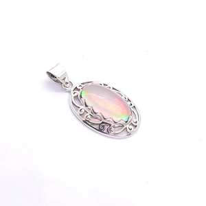 Pendentif en opale d'Éthiopie authentique, argent sterling 925, pendentif minimaliste fait main, bijou en opale naturelle, cadeau pour elle - Product Image 5